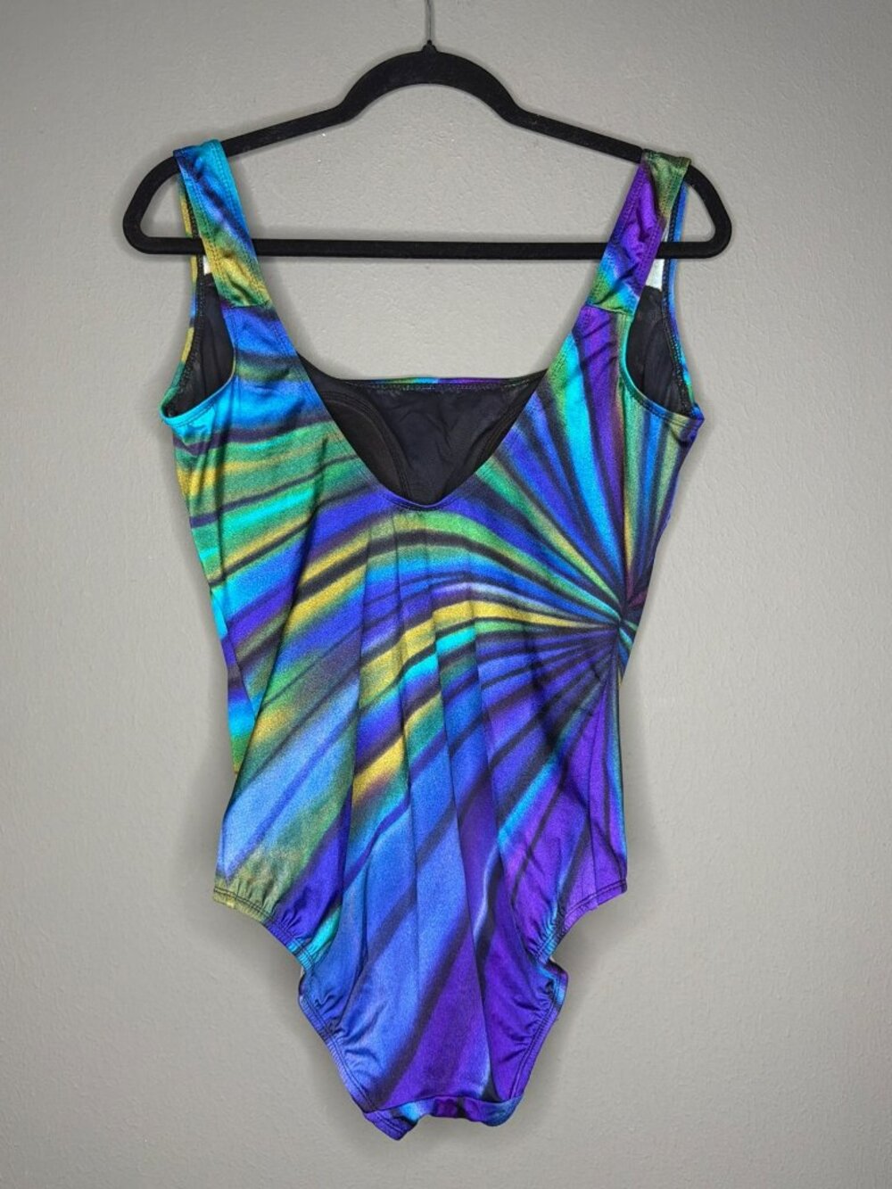 VTG Longitude 27613 Women's 14 One-Piece Colorful Blue Swimsuit - Picture 2 of 9